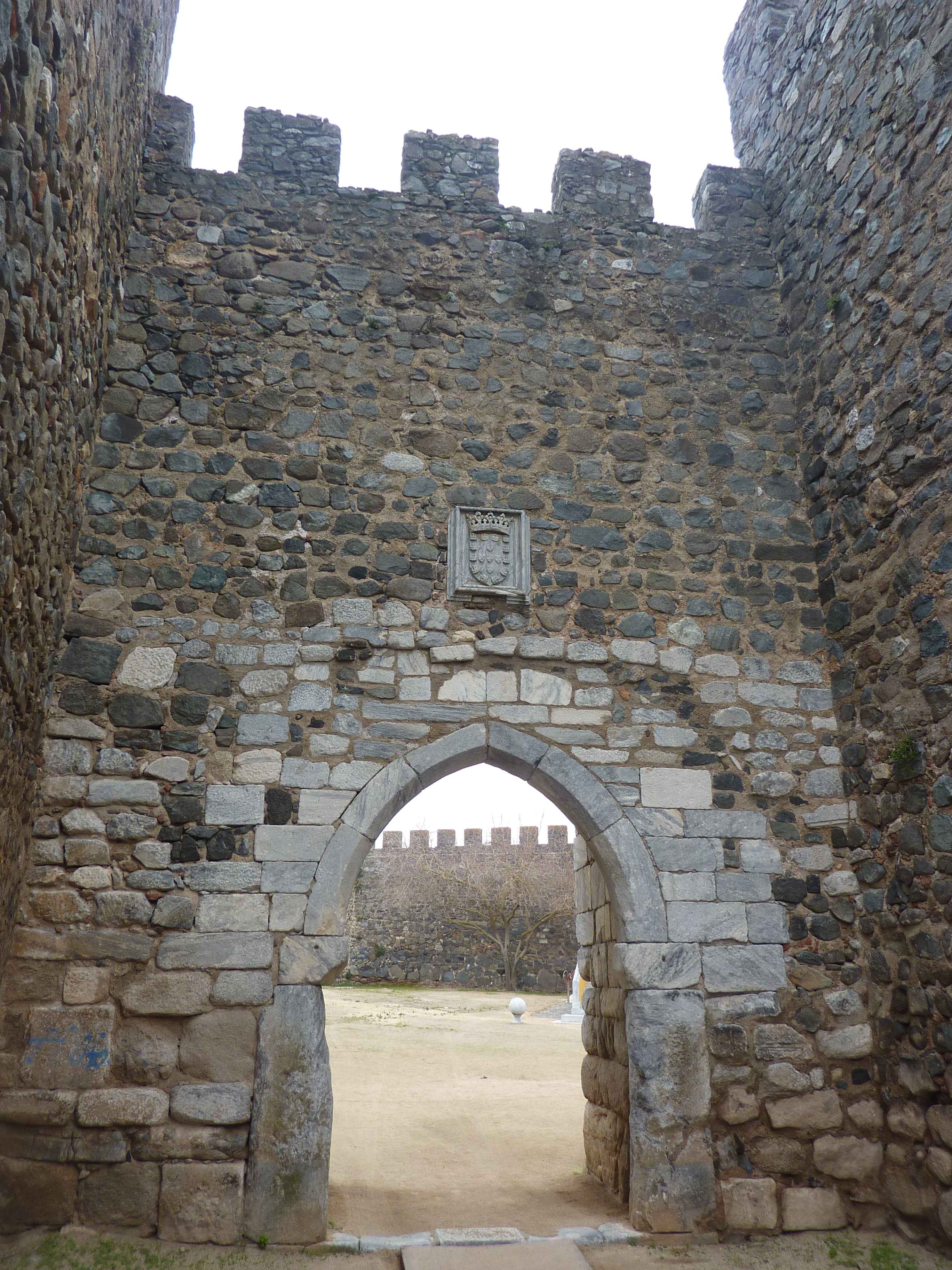 Arche Entree De Beja Chateau Alentejo