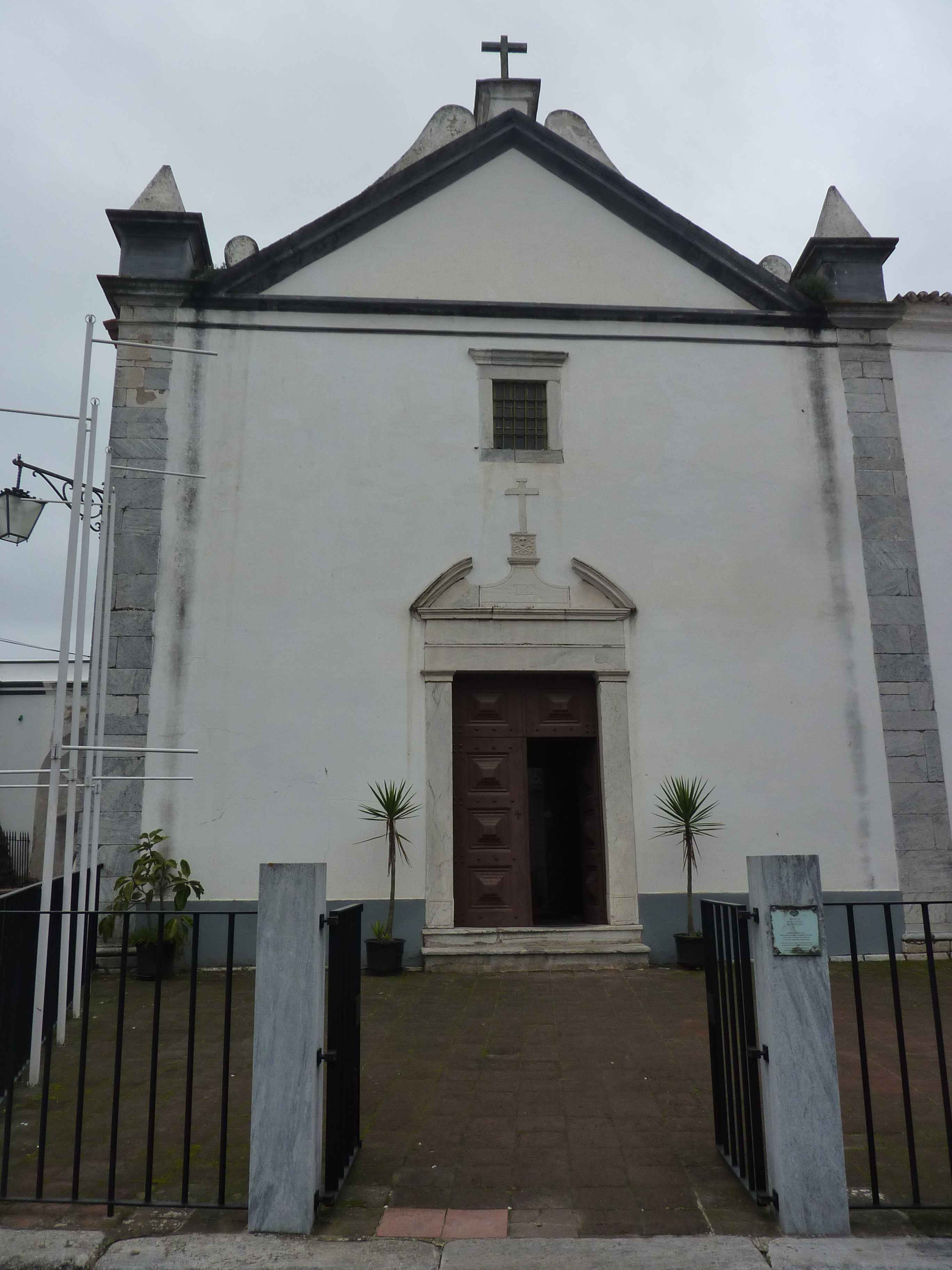 Photos de Une Des Petites Eglises De Beja