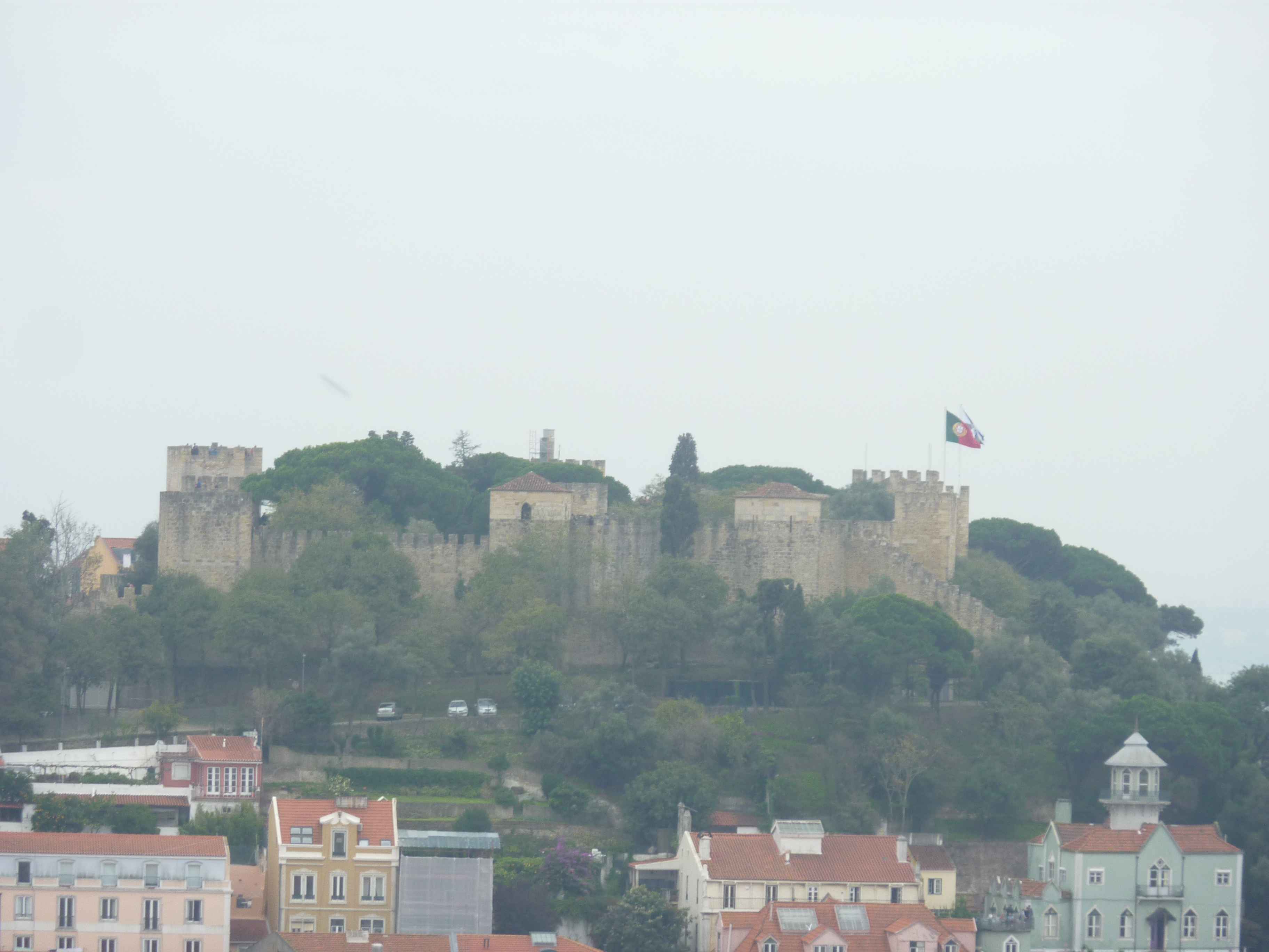 Chateau-sao-Jorge-Lisbonne.jpg
