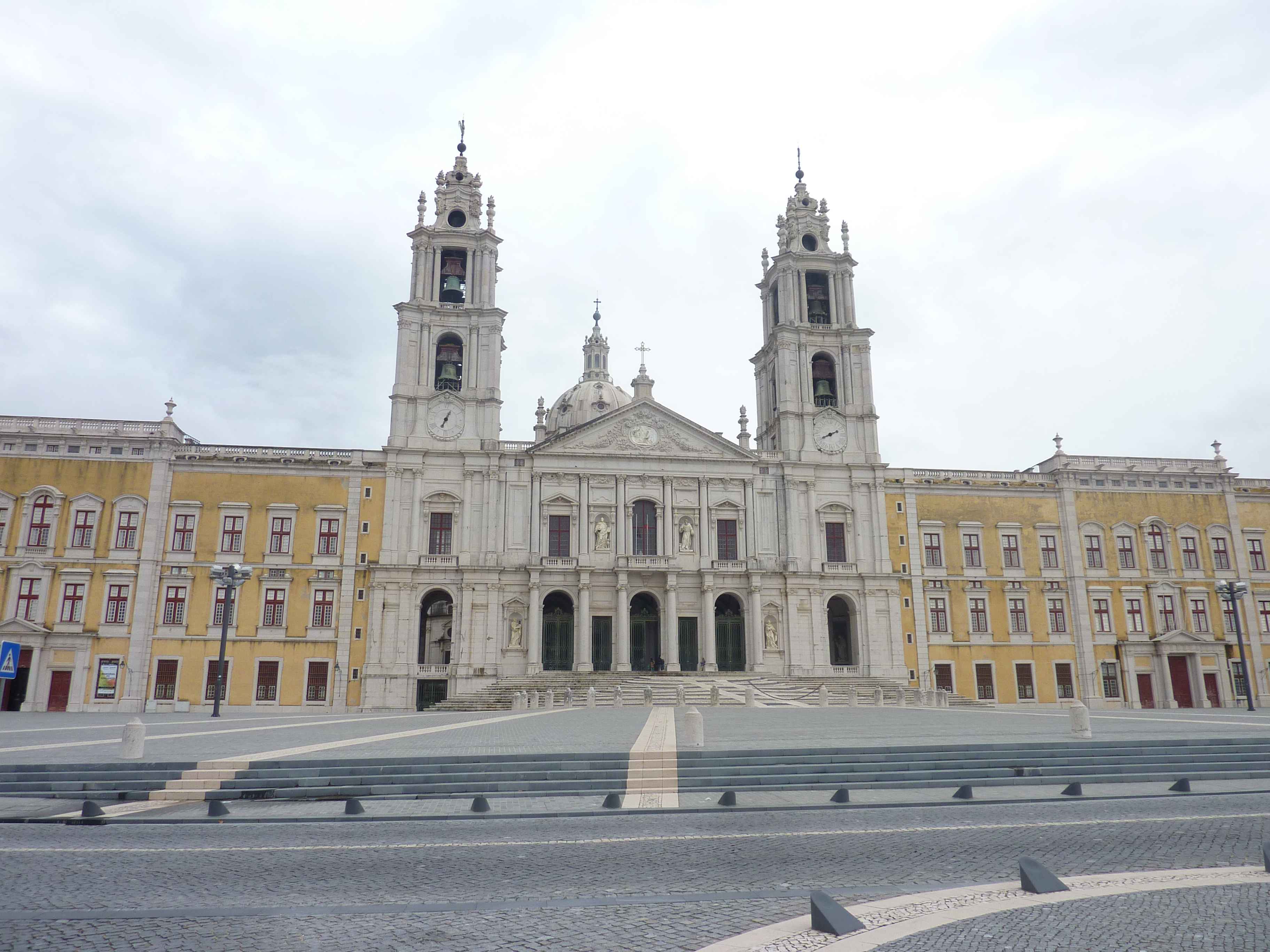 Facade Palais Royal Portugal