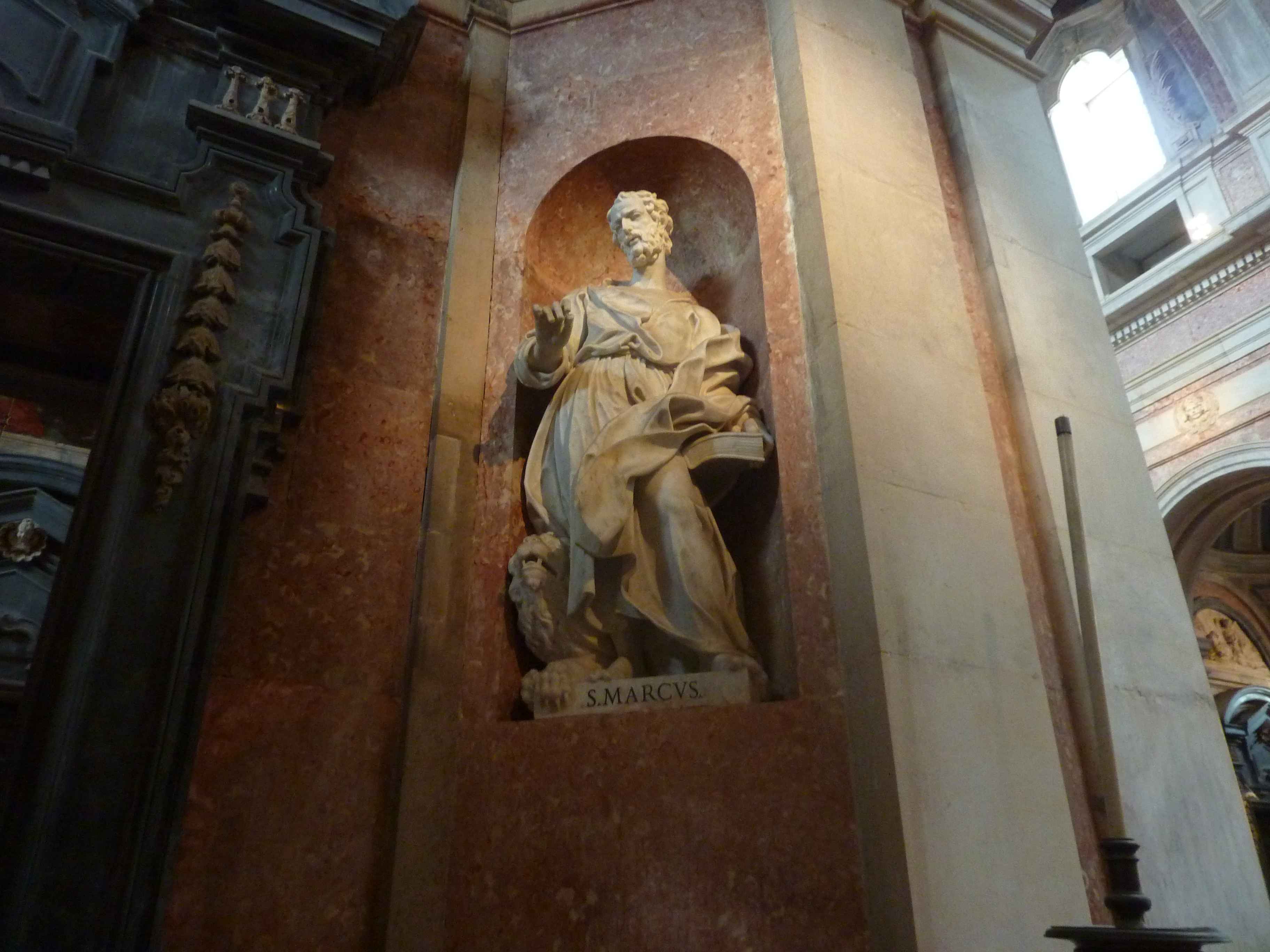 Sculpture Saint Marc