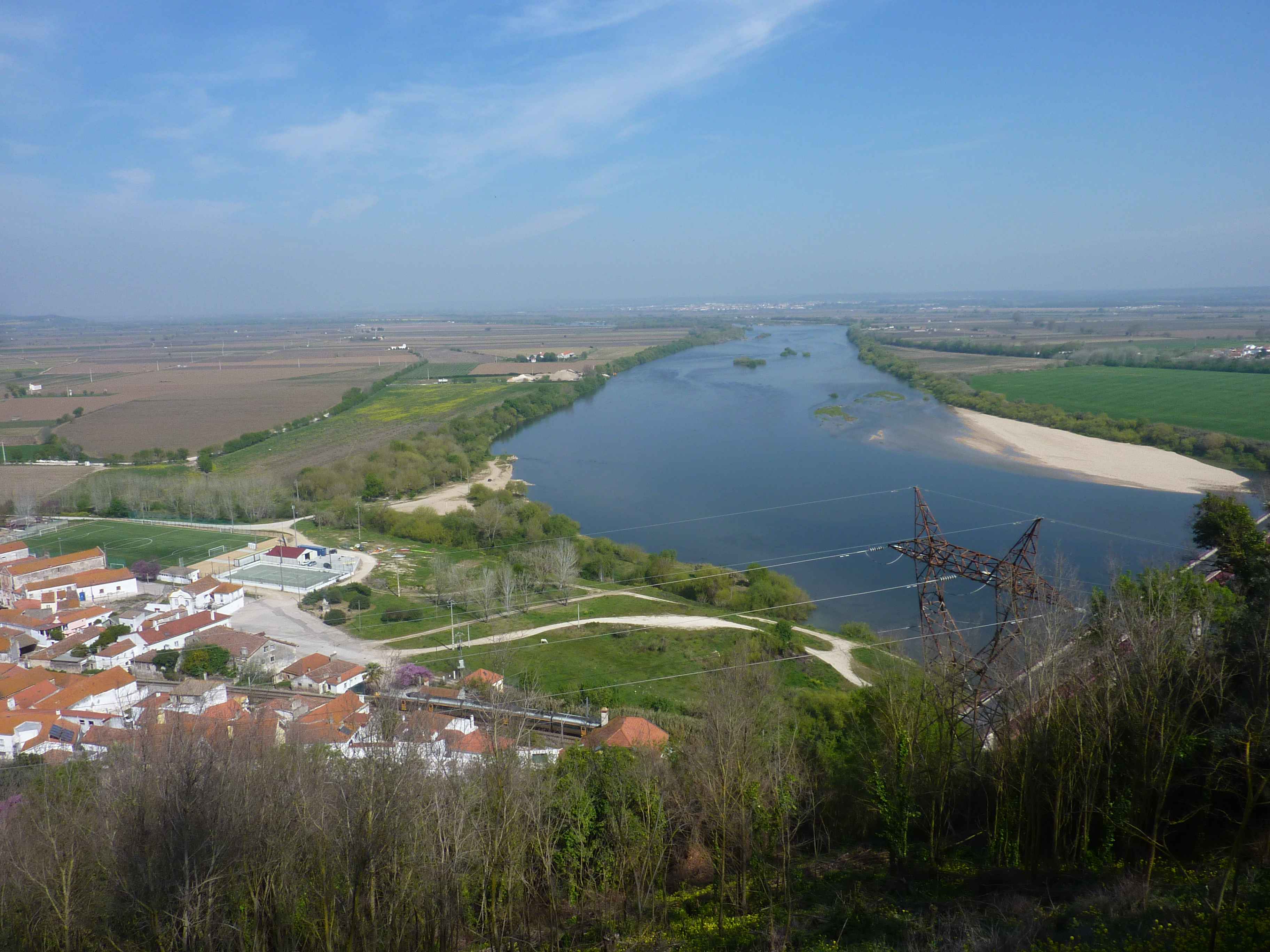 Photos de Le Tage S Ecoule Magnifiquement En Region Centre Du Portugal