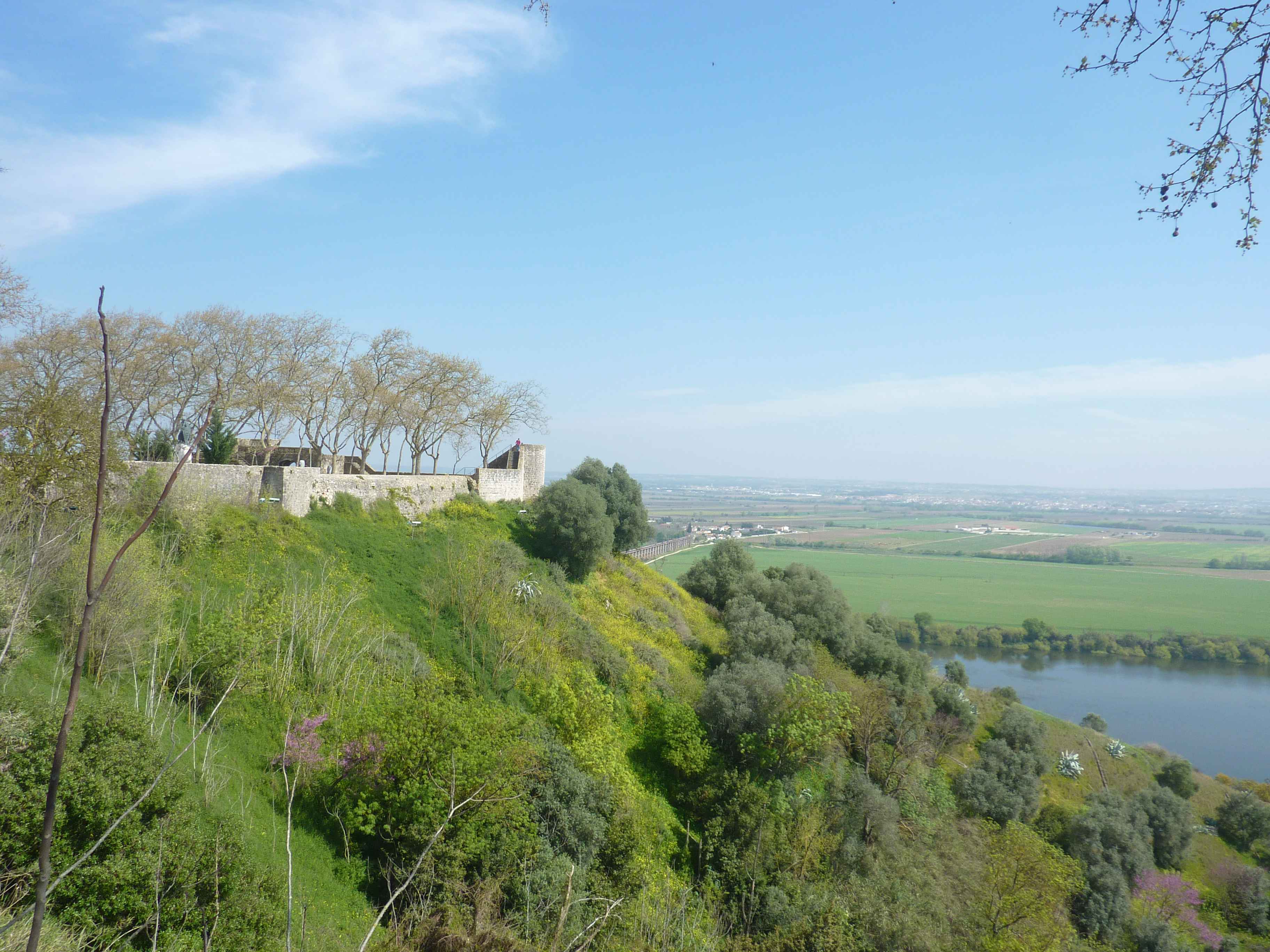 Photos de Remparts De Santarem Vue De L Interieur Du Parc